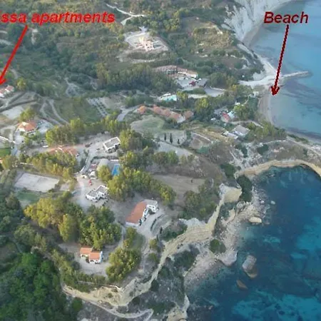 別荘 Nerissa 2, Two Bedroom House With Sea View *