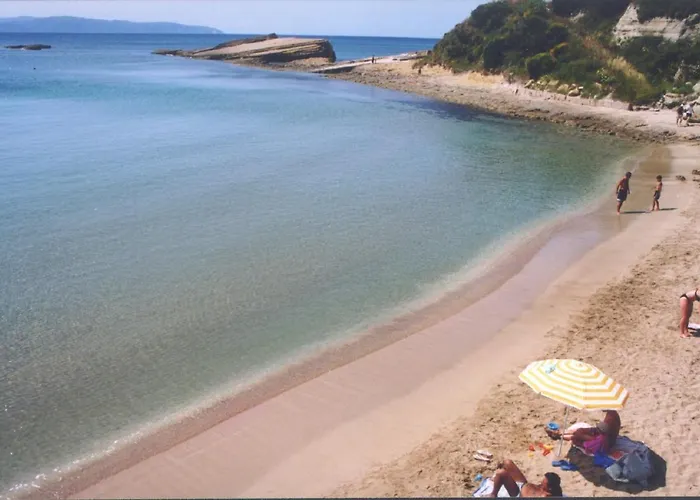 Semesterbostad Nerissa 2, Two Bedroom House With Sea View