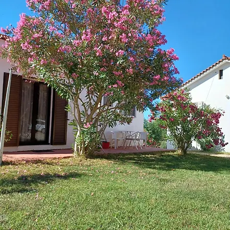 Semesterbostad Nerissa 2, Two Bedroom With Amazing Sea View